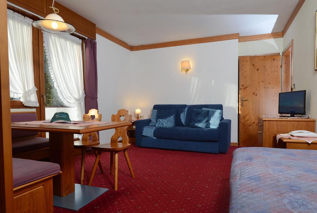 Ski Residence Сан-Мартино-ди-Кастроцца Экстерьер фото