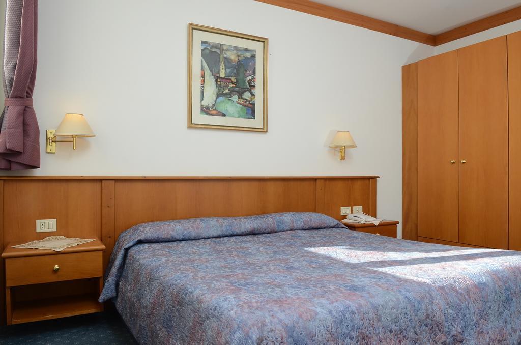 Ski Residence Сан-Мартино-ди-Кастроцца Экстерьер фото