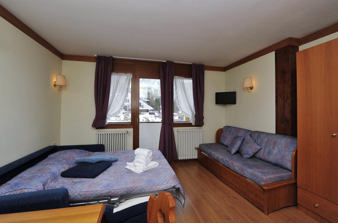 Ski Residence Сан-Мартино-ди-Кастроцца Экстерьер фото