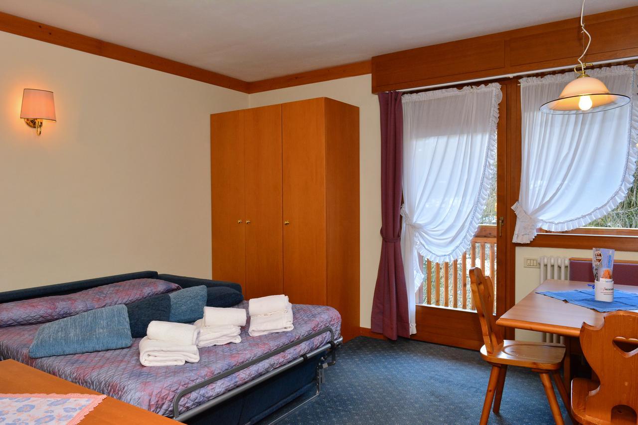Ski Residence Сан-Мартино-ди-Кастроцца Экстерьер фото